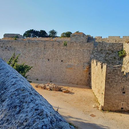 Вілла Yiannis Sokaki Detached House Rhodes City Екстер'єр фото