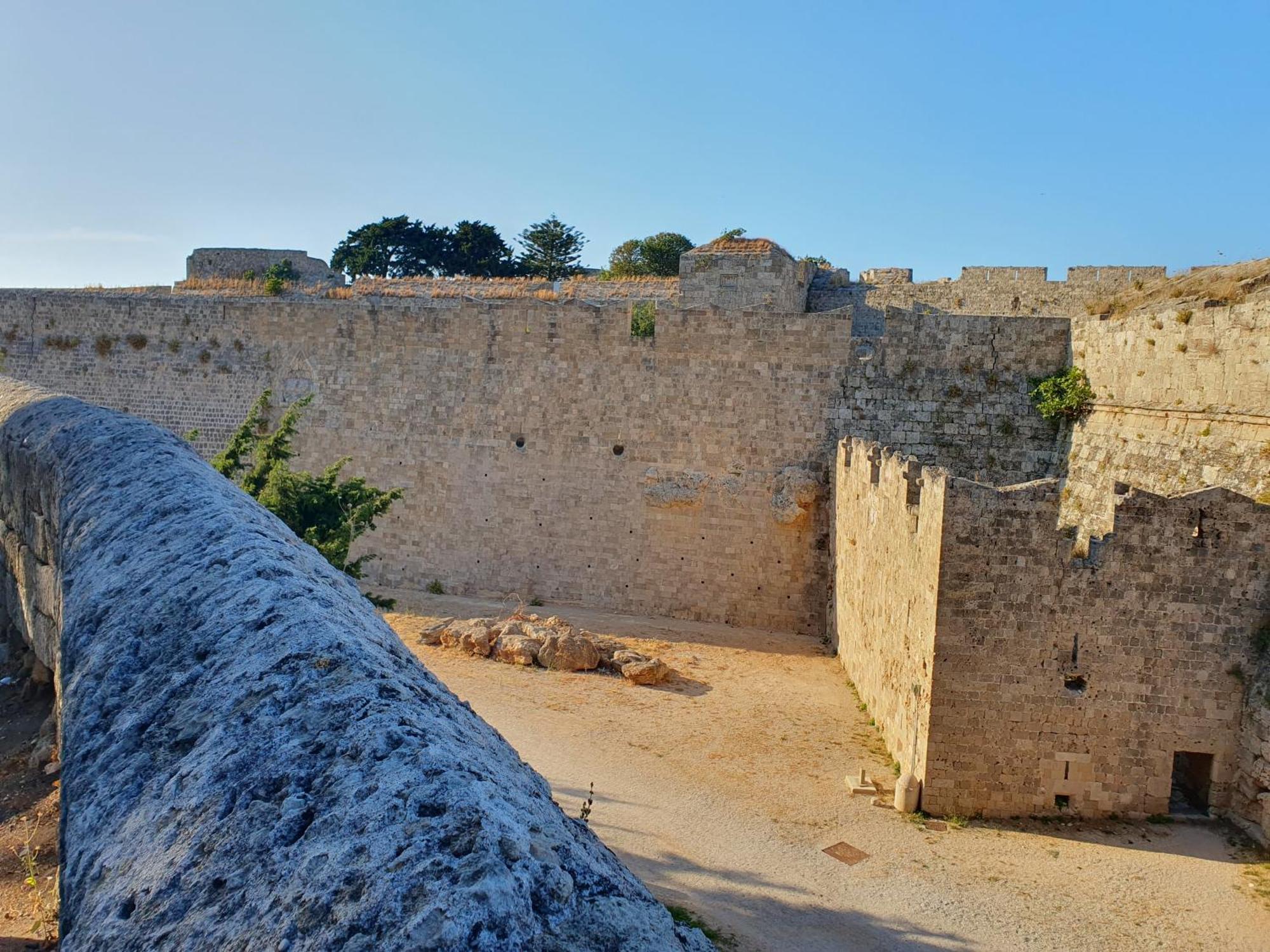 Вілла Yiannis Sokaki Detached House Rhodes City Екстер'єр фото